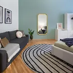 Wawelove Pilsudskiego - 3 Bedroom Apt. With Balcony And Free Parking!