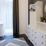 Wawelove Pilsudskiego - 3 Bedroom Apt. With Balcony And Free Parking! * Krasków