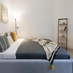 Wawelove Pilsudskiego - 3 Bedroom Apt. With Balcony And Free Parking! Διαμέρισμα