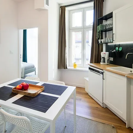 Wawelove Pilsudskiego - 3 Bedroom Apt. With Balcony And Free Parking! Lejlighed *