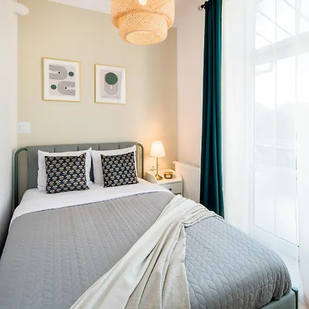 Lejlighed Wawelove Pilsudskiego - 3 Bedroom Apt. With Balcony And Free Parking!