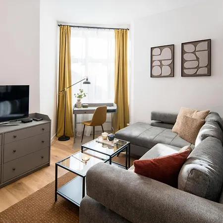 Wawelove Pilsudskiego - 3 Bedroom Apt. With Balcony And Free Parking! * Cracovia