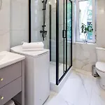 公寓 Wawelove Pilsudskiego - 3 Bedroom Apt. With Balcony And Free Parking! *